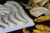 How to Freeze Bananas for Smoothies and Baking
