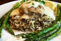 Slow Cooker Lemon Garlic Chicken in Creamy Sauce