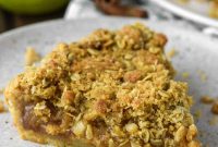 Rustic Apple Crumble Tart with Buttery Crust