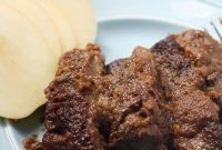 Slow Cooker Boneless Short Ribs with Apple Glaze