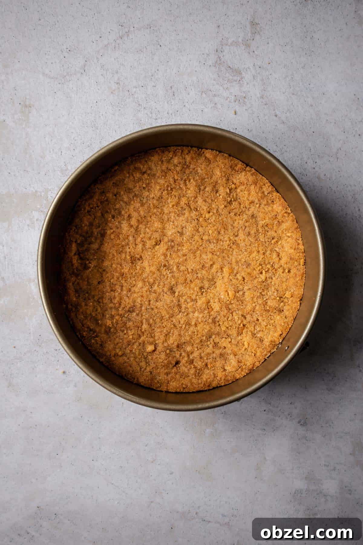 Banoffee Cream Pie with Dulce de Leche and Bananas 3 Graham cracker crust in the bottom of a cake pan
