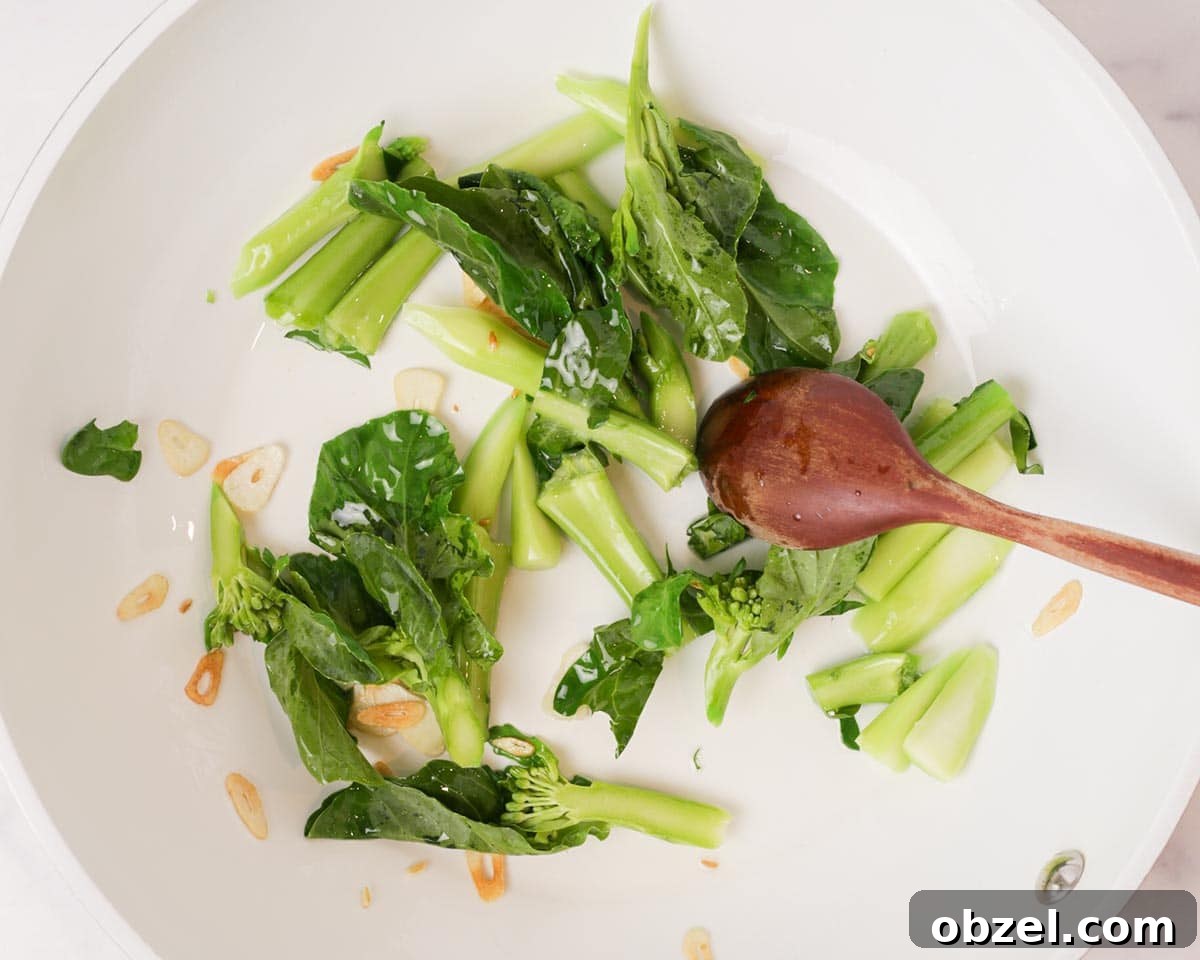 Chinese Broccoli Stir Fry with Garlic Sauce 10 img 11486 9