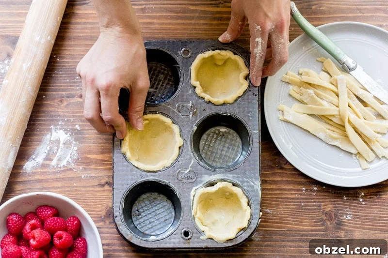 fresh-raspberry-pie Mini Raspberry Hand Pies