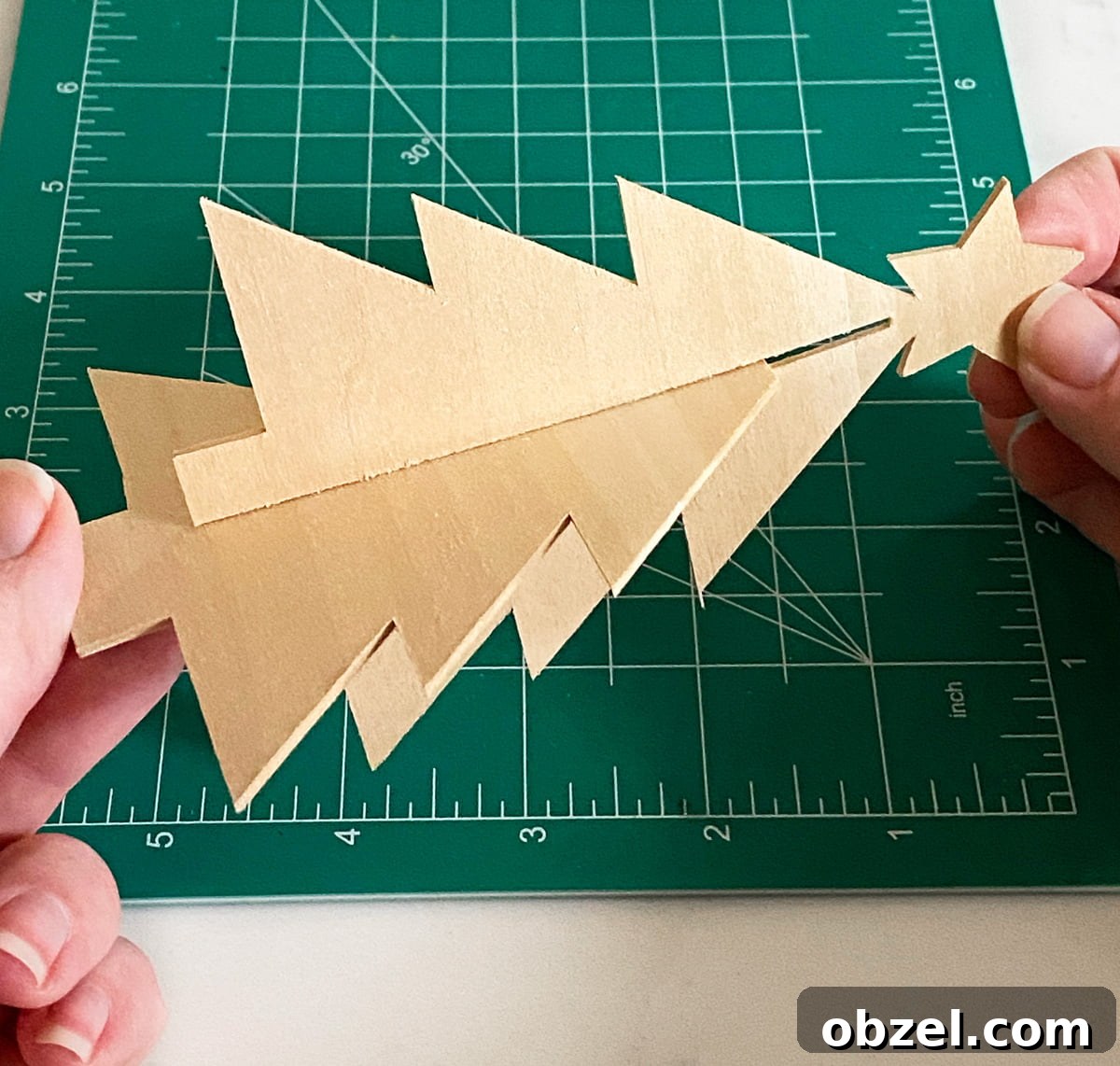 DIY 3D Wooden Christmas Tree with Cricut Maker 9 3D wooden Christmas Tree