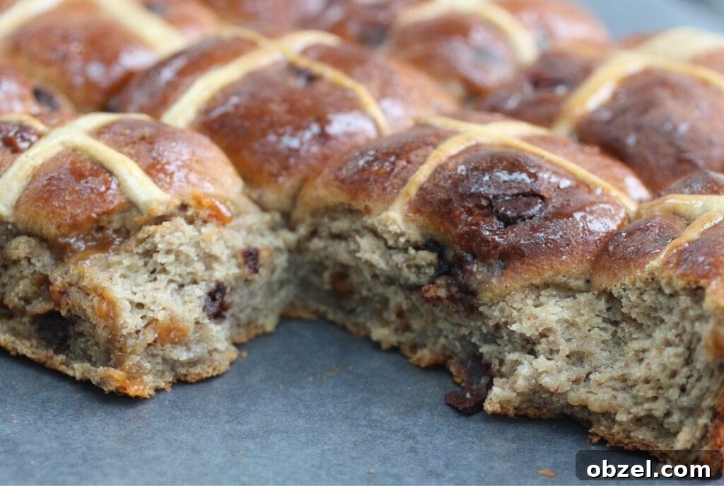 Gluten Free Salted Caramel Hot Cross Buns No Fruit 2 img 20072 1