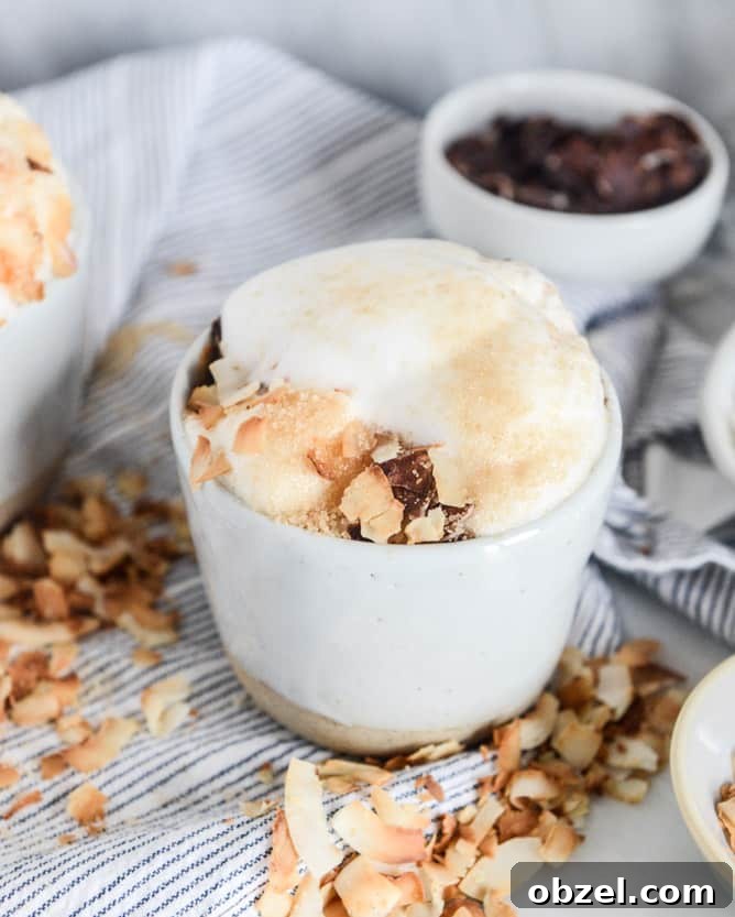homemade coconut latte I howsweeteats.com