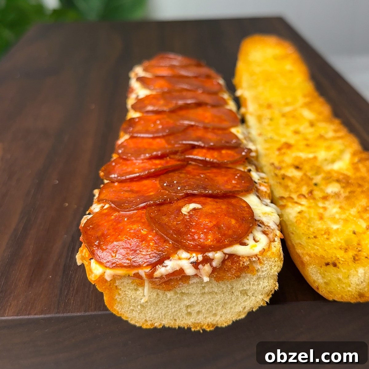 Pepperoni Pizza Sandwich Recipe with Mozzarella 6 Add garlic aioli sauce to pizza sandwich