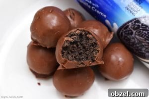 No Bake Caramel Oreo Truffles Recipe 6 Easy no-bake Caramel Oreo Truffles with chocolate coating.