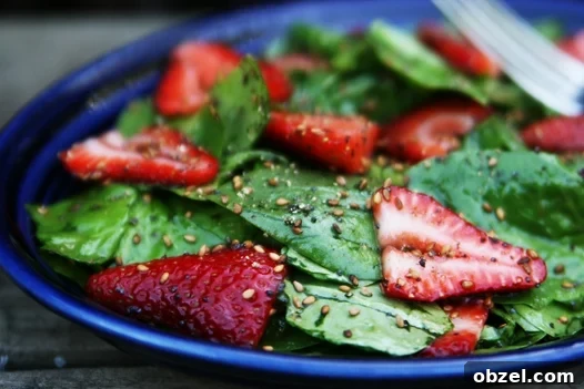 strawberryspinachsalad1